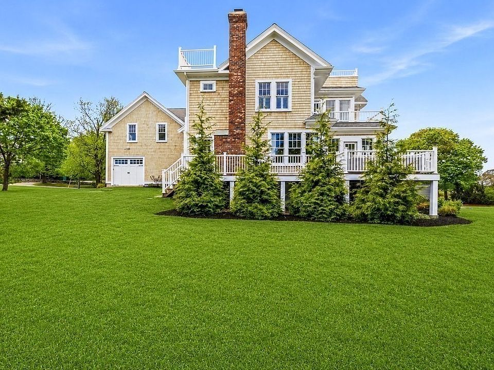 1st image of 14 Bayberry Rd