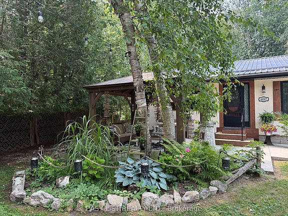 2nd image of 6087 Birch Ln
