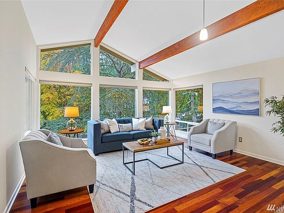 4th image of 4511 159th Ave NE