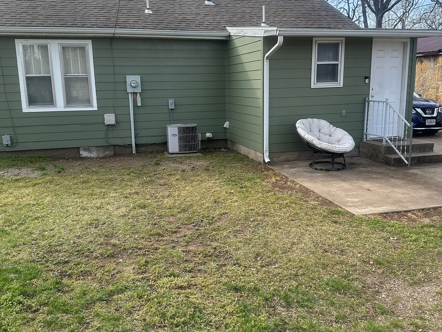 2 bed, 1100 sqft, $1,100 — Photo 3