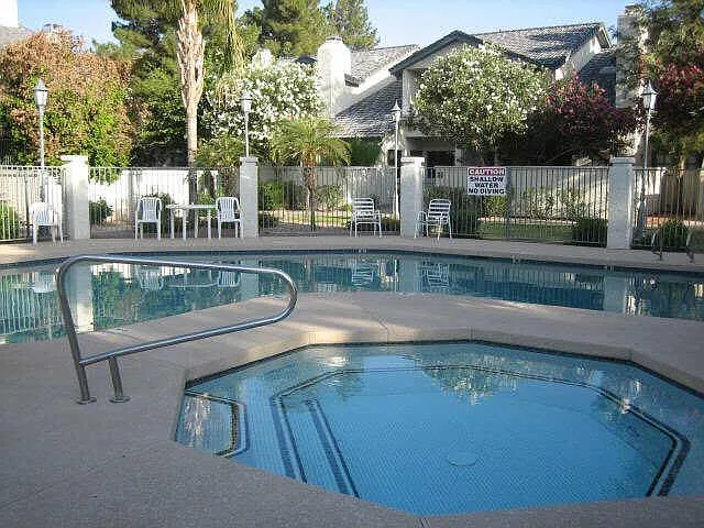 2 bed, 980 sqft, $1,395 — Photo 3