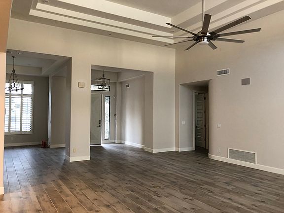2nd image of 9941 N 79th Pl
