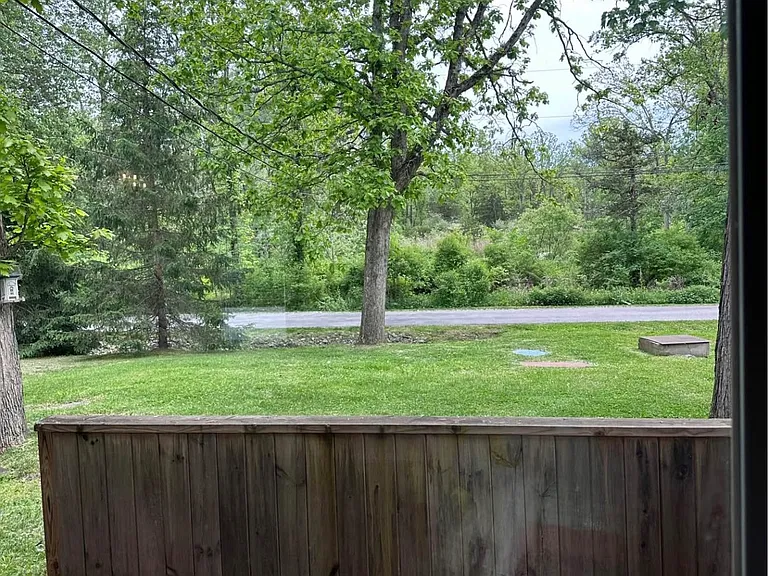 Rhinebeck Cove View Apartment homes — Photo 15