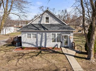 30 W Pleasant St, Colfax, IA 50054
