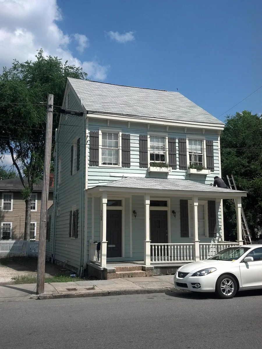 Building Photo - 1108 E Broad St