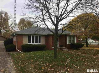 414 E Adams St, Havana, IL 62644