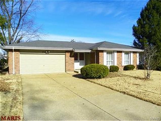 1st image of 3785 Santiago Dr