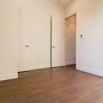 Rented by Nooklyn NYC LLC | media 83