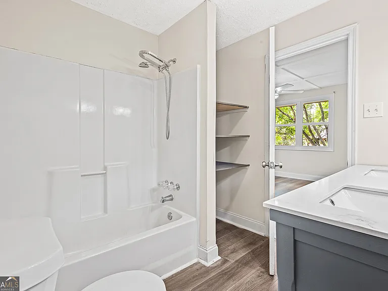 2607 Sparta Dr — Photo 14