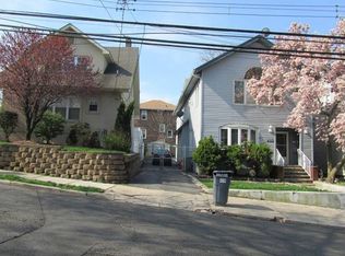 410 Lafayette Ave, Cliffside Park, NJ 07010