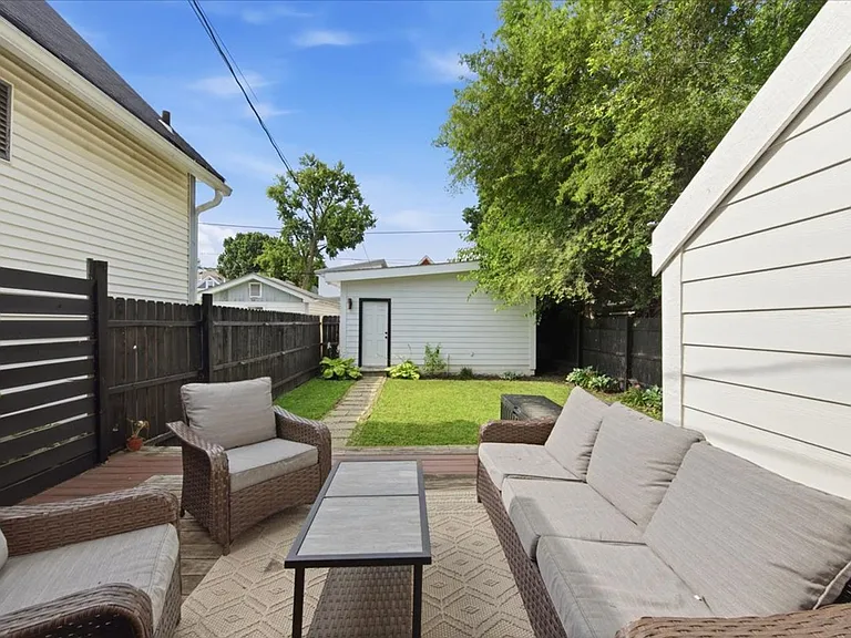 1605 English Ave — Photo 17