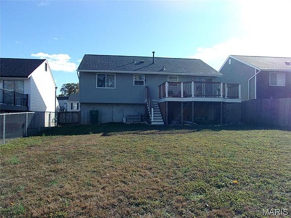 2nd image of 3185 Five Oaks Dr