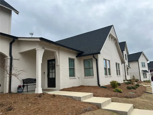 518 Grey Oak Cir, Auburn, AL 36830