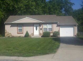 802 E 133rd Cir, Grandview, MO 64030