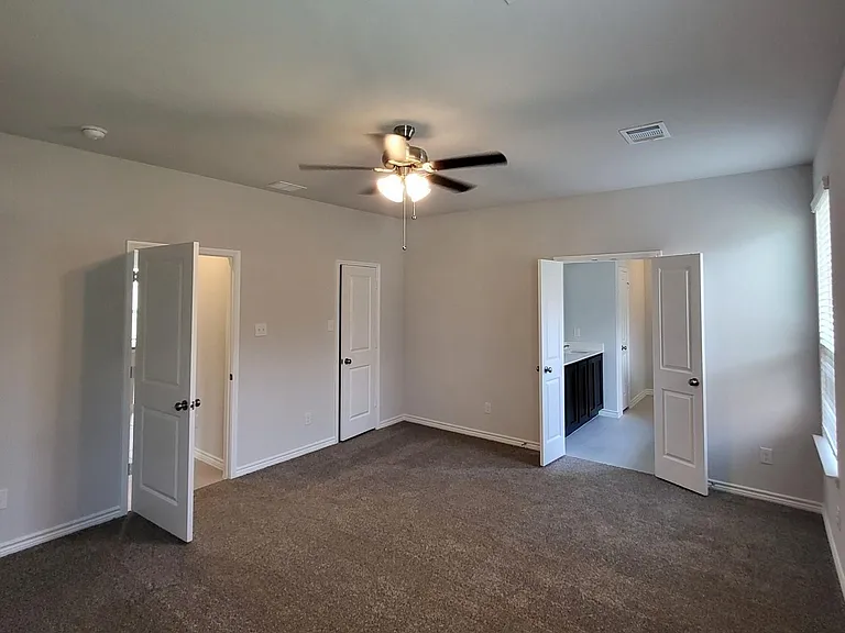 2816 Desert Lily Ln — Photo 7
