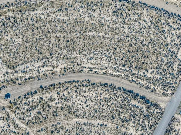 2050 Galaxy St, Pahrump, NV 89048
