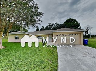 3298 Triple Crown Ln, Lakeland, FL 33811