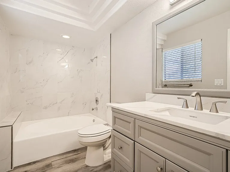 1411 Santa Margarita St #H — Photo 21