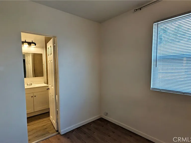 2319 Wilshire St — Photo 10