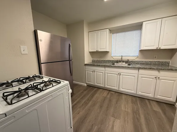 2315 Cambridge St, Sacramento, CA 95815