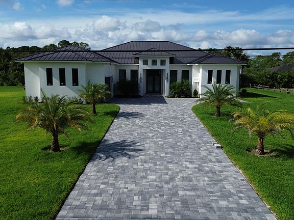 3rd image of 17346 Orange Boulevard