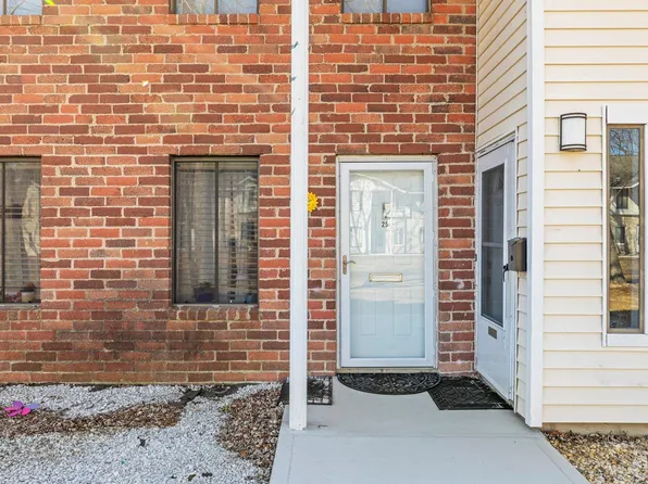 25 Denver #25, Coram, NY 11727