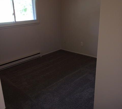 5th image of 34831 Somerset St