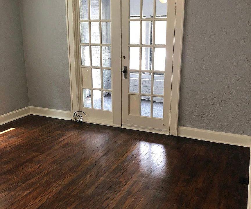 1st image of 3127 McGee St