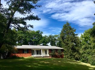 4587 E Heritage Woods Rd, Bloomington, IN 47401