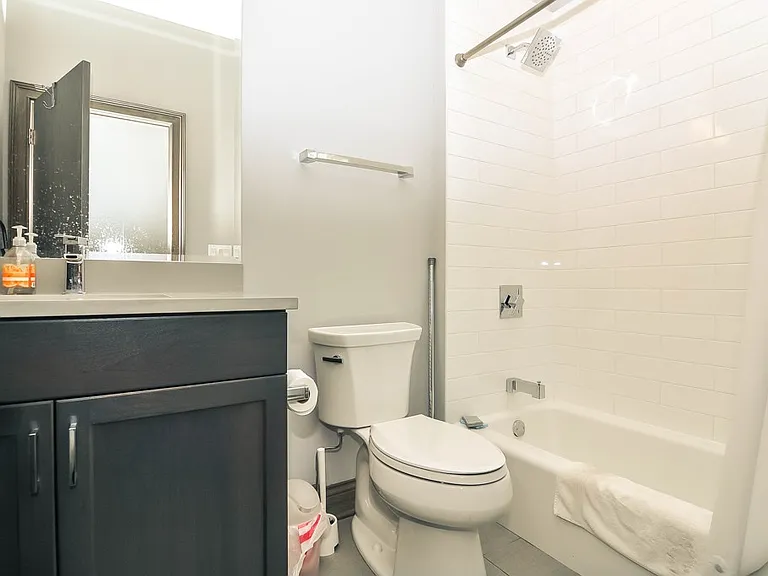 4324 N Ashland Ave #2 — Photo 16