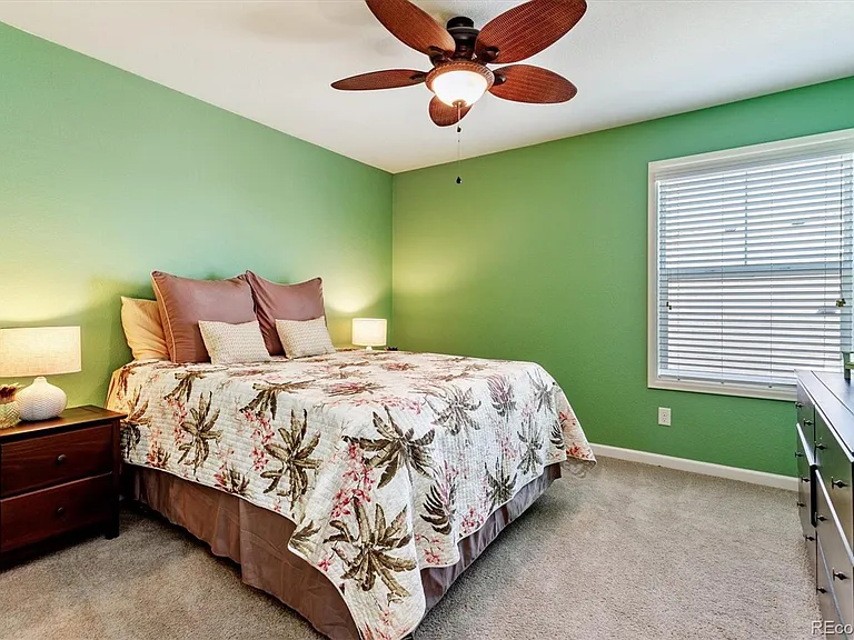 7841 S Queensburg Way — Photo 17