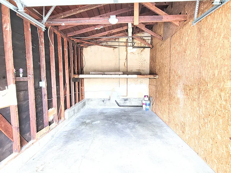 4146 Redondo Beach Blvd #C — Photo 22