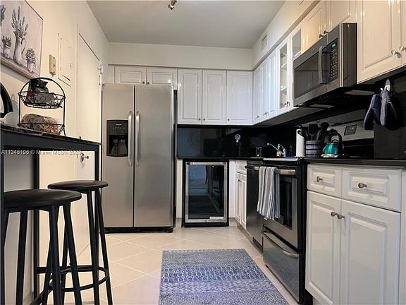 4th image of 6770 Indian Creek Dr APT 7H