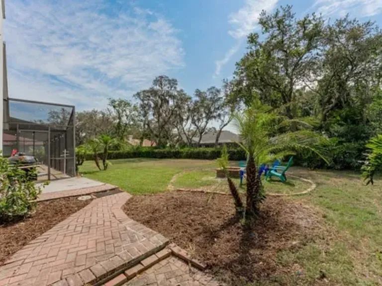 2906 Pine Club Dr — Photo 8