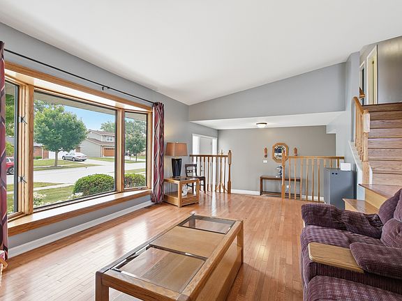 4th image of 1106 S Sprucewood Dr