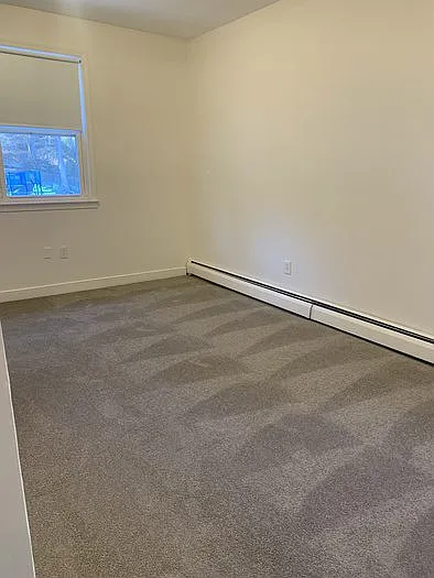129 Pleasant St #7 — Photo 8