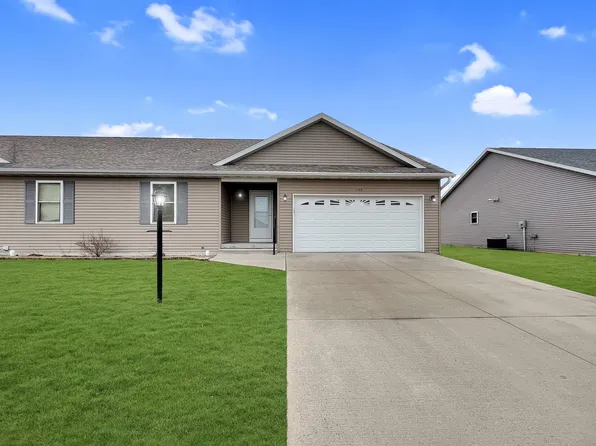 209 Evergreen St Unit B, Gifford, IL 61847