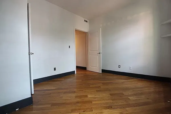 Rented by Rentopia | media 11