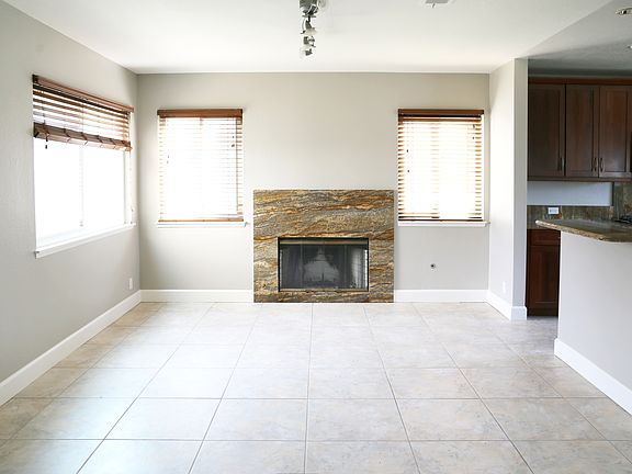 3rd image of 486 Honeyglen Dr