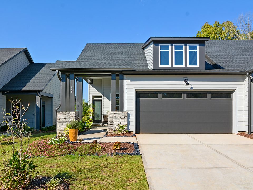 1st image of 125 Prospect Pl