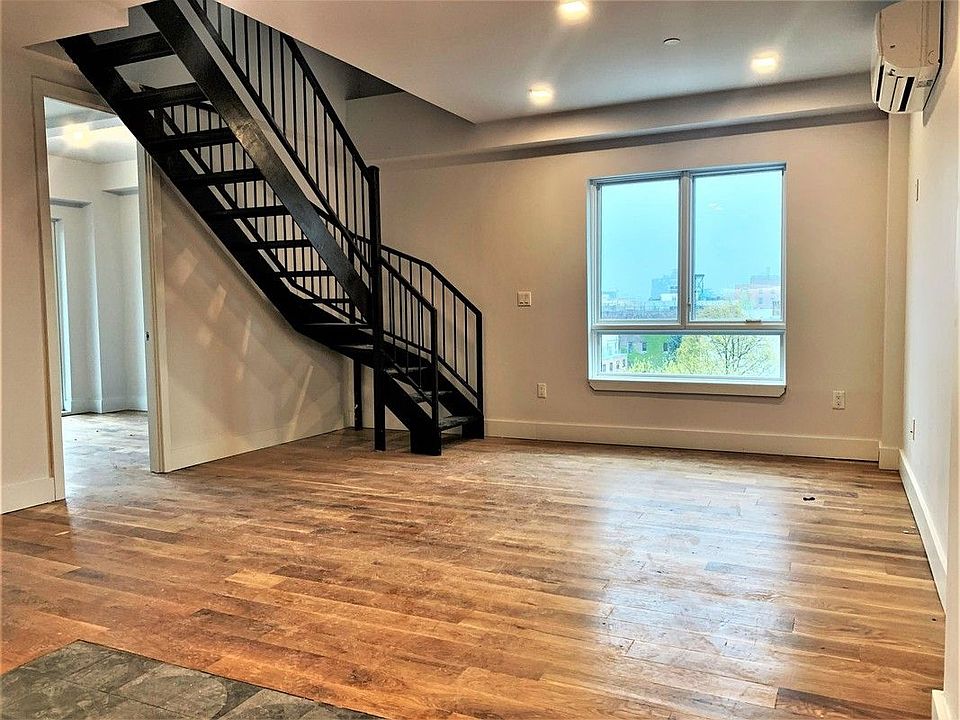 1st image of 99 N 4th St #308