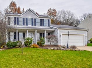 1810 John Carroll Dr SE, Massillon, OH 44646
