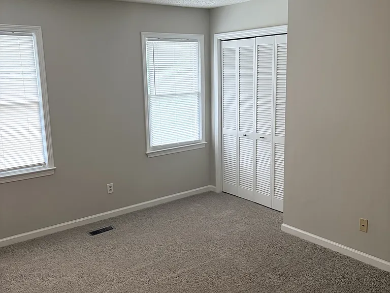 7 Althea Cir #1 — Photo 2