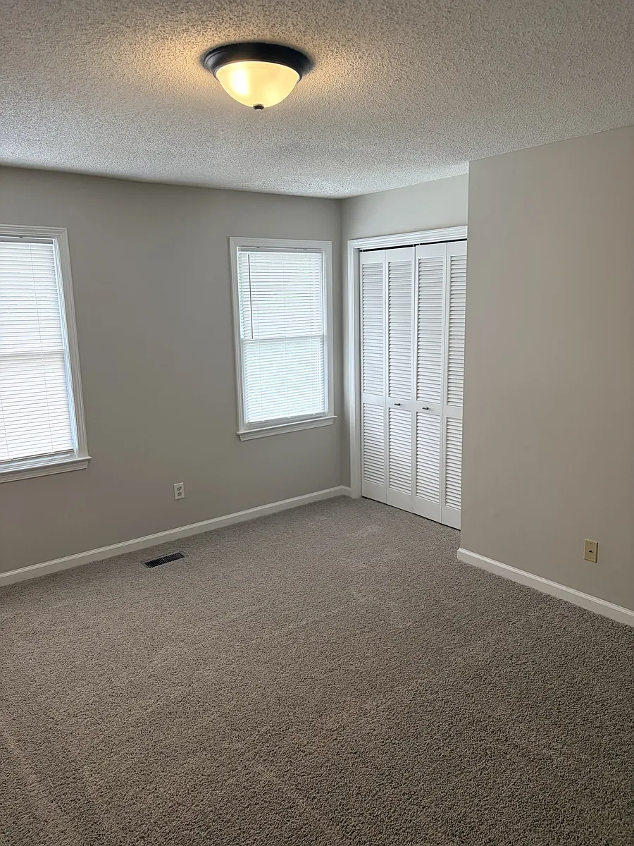 Building Photo - 7 Althea Cir #1