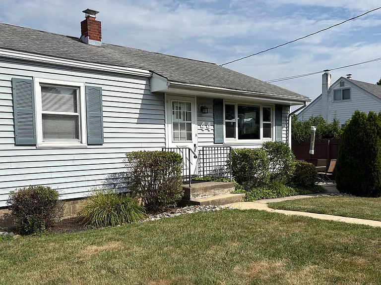 44 N Chestnut St — Photo 14
