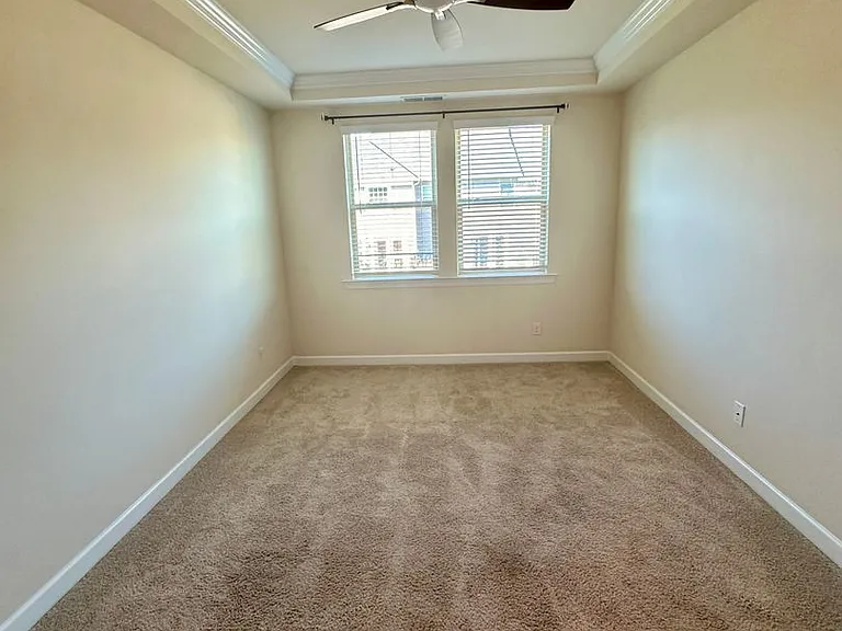 5607 Garrow Glen Rd — Photo 12