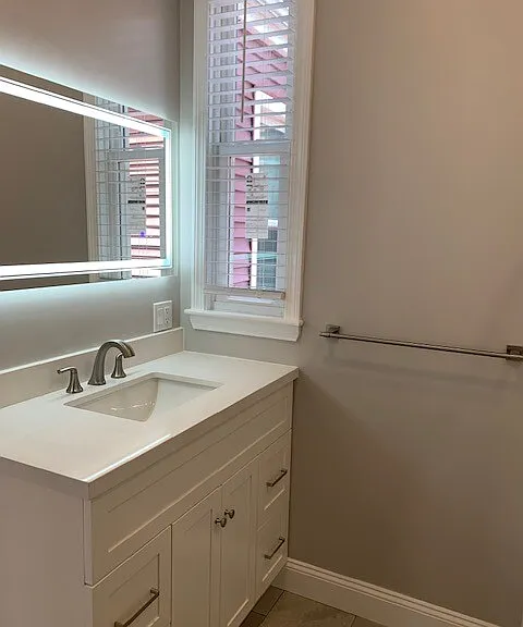 5 1/2 Edward St — Photo 10