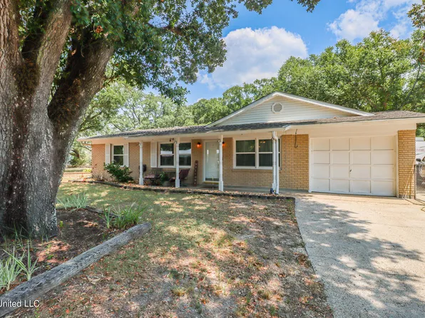 2000 Bradford Dr, Gulfport, MS 39507