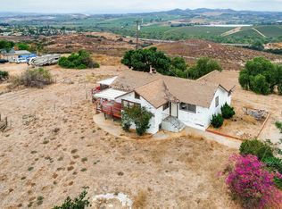 Hutchison St, Vista, CA 92084