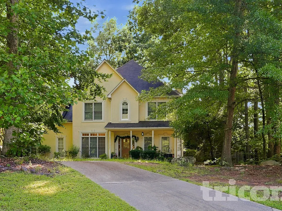 3565 Rosewicke Dr